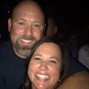 Meet your Posher, Stuart